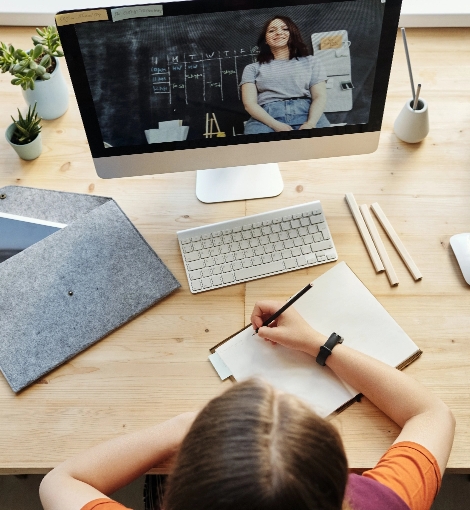 Live interactive learning
